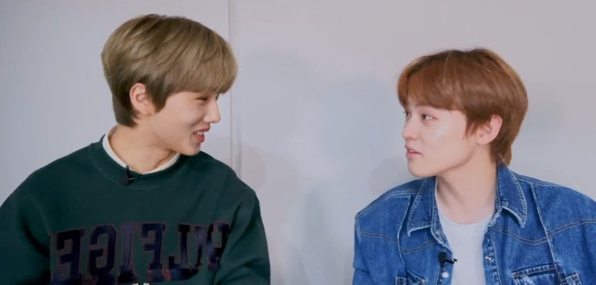 yes this is just a bunch of jichen's photos and gifs threada very important thread indeed