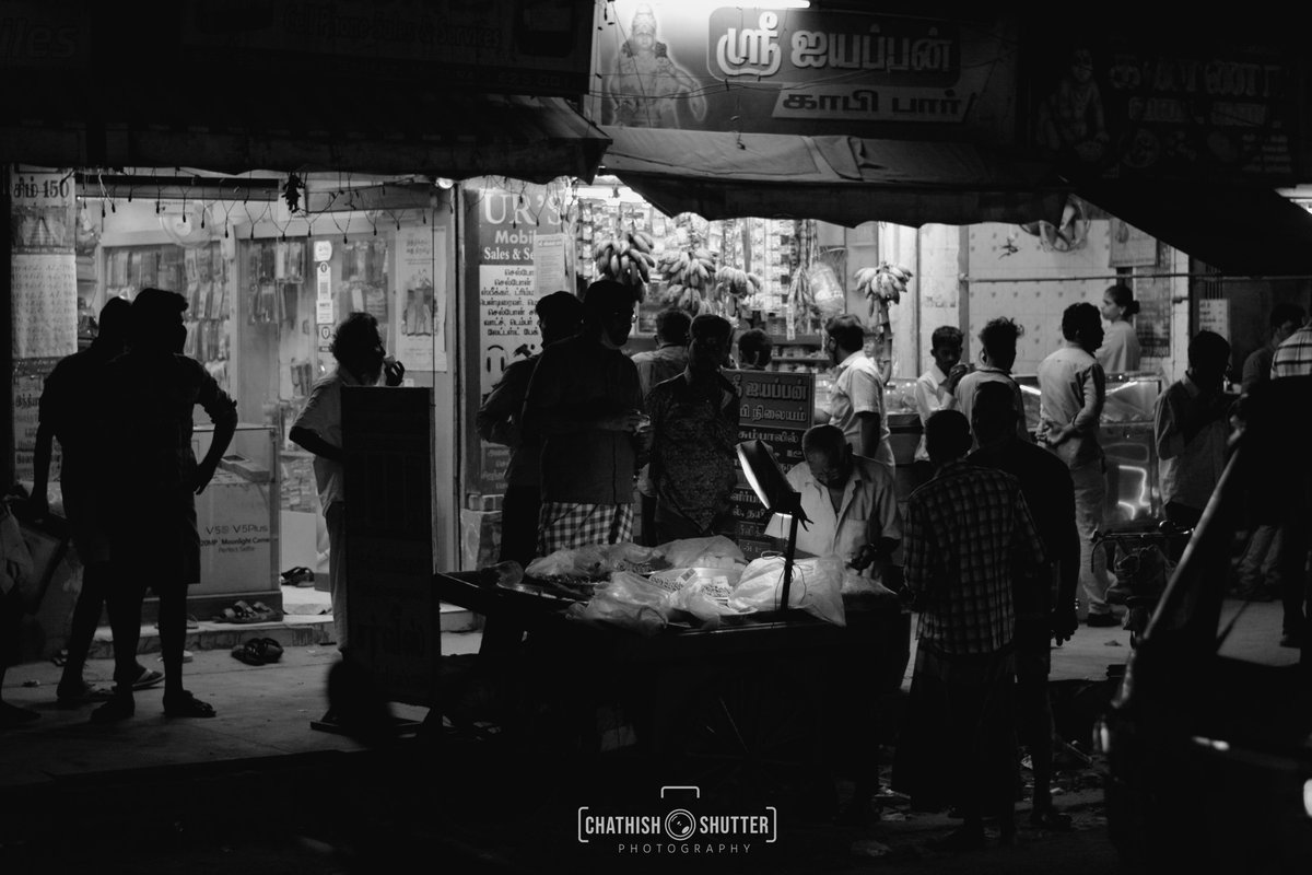 chathishsathiya's tweet photo. Madurai Street
#Madurai #streetphotography #photography #chathishshutter
#chathishwaran #street #PhotoOfTheDay #photography #blackandwhitephotography #blackandwhite https://t.co/99RWarUN6S