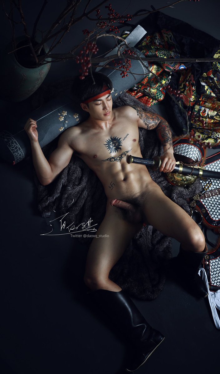 daoxq_studio's tweet photo. 将 军 一 梦 解 千 愁.----photo by 道 仙 騏 工 作 室 htt...