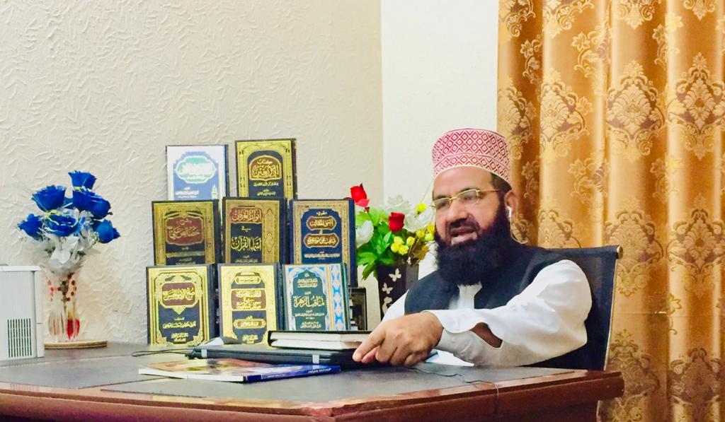 zahoorfaizi's tweet image. Allama Zahoor Ahmed Faizi
Durind Recording...
#zahoorahmadfaizi #faizi #islamiclecture #recording #books #scholars