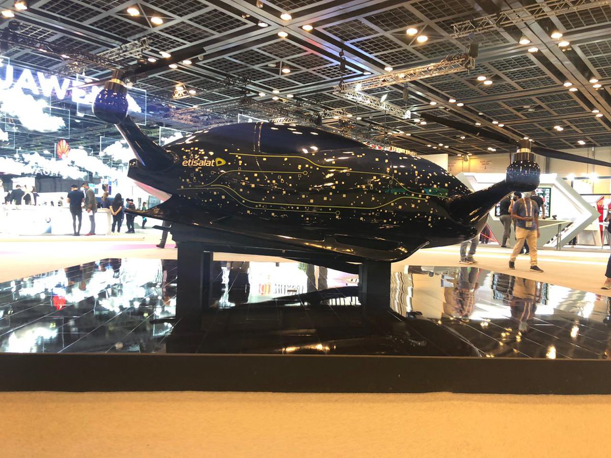 تعرفوا في جناحنا #جيتكس2020 هذا العام على آخر ابتكارات القيادة والتنقّل عبر استخدام التقنيات الحديثة 
 🛩🏎 🚡
No traffic anymore!
Discover the new generation of fully autonomously transportations with #EtisalatAtGitex.