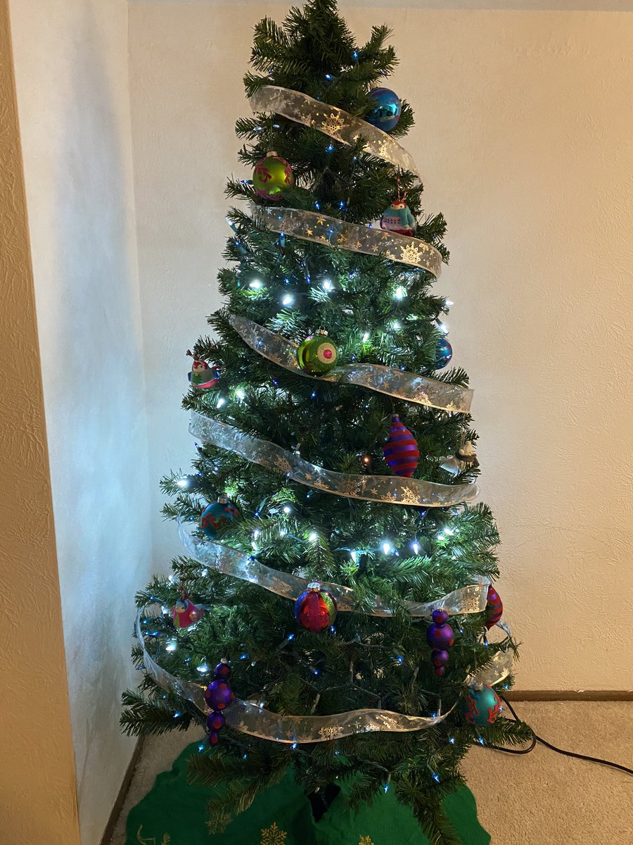 BrileyRandon's tweet photo. We got our tree up!! https://t.co/xgd6mECrll