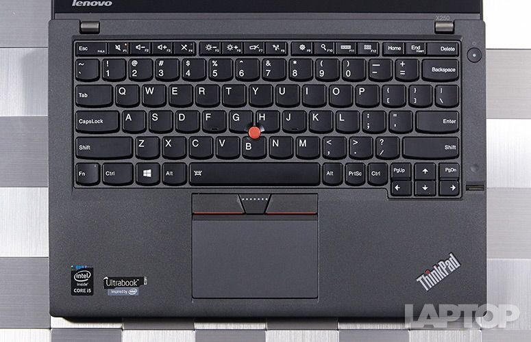 e_wayshop's tweet photo. LENOVO THINKPAD X250  Core i7 2.60ghz 6eme generation  Ram 8Go DDR3  Sshd 512Go Ecran 12.5pouces Clavier rétro éclairé  Lecteur d’empreintes digitales  Lecteur SIM pour Gsm  Lecteur de cartes SD
Prix: 220.000Fcfa
Contact-what au 690465030 
Appel- 677874333 
#neuf #sans #carton https://t.co/ZiVA7H3yNm