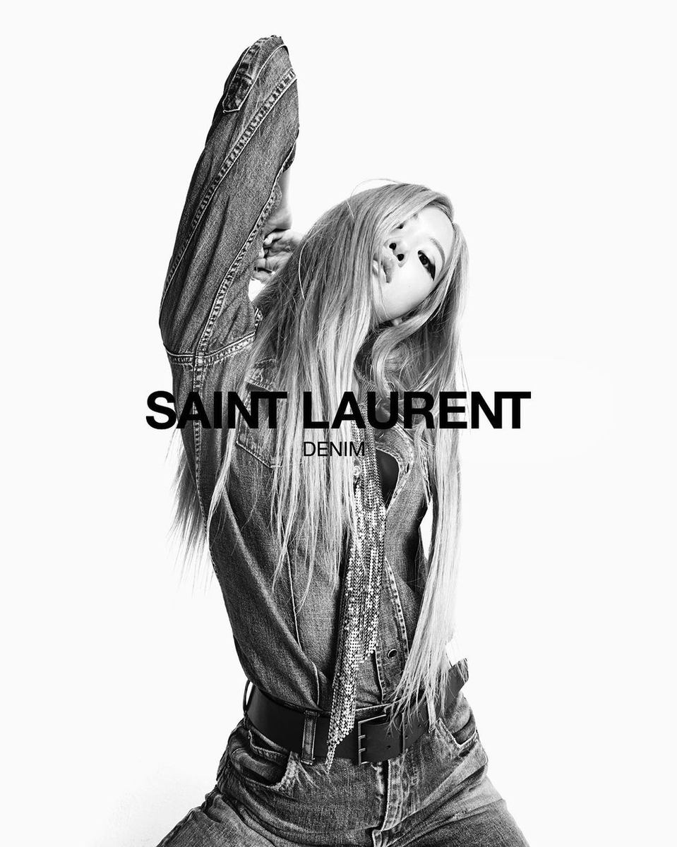 BPGlobalNews's tweet photo. [Instagram] - 201206
roses_are_rosie Feed Update

"ROSÉ DENIM
#YSL35 by ANTHONY VACCARELLO PHOTOGRAPHED by @.graysorrenti

#YSL #SaintLaurent #YvesSaintLaurent" 

#BLACKPINK #ROSE #ROSÉ https://t.co/mFfigcTzIS
