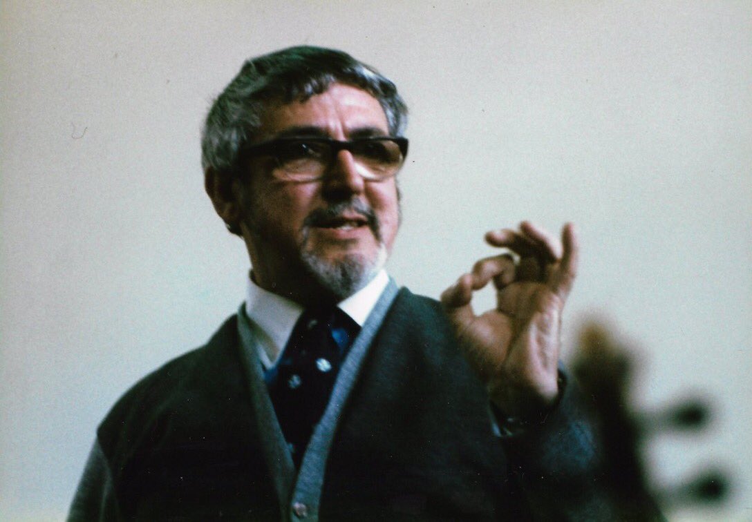 leonard_salzedo's tweet photo. 6 December 1982 Leonard Salzedo made his 1st appearance as a conductor with #LondonCityBallet at the Lyric Theatre, Hammersmith #OTD #BritishBallet #BritishConductor https://t.co/3hdaZcInmT