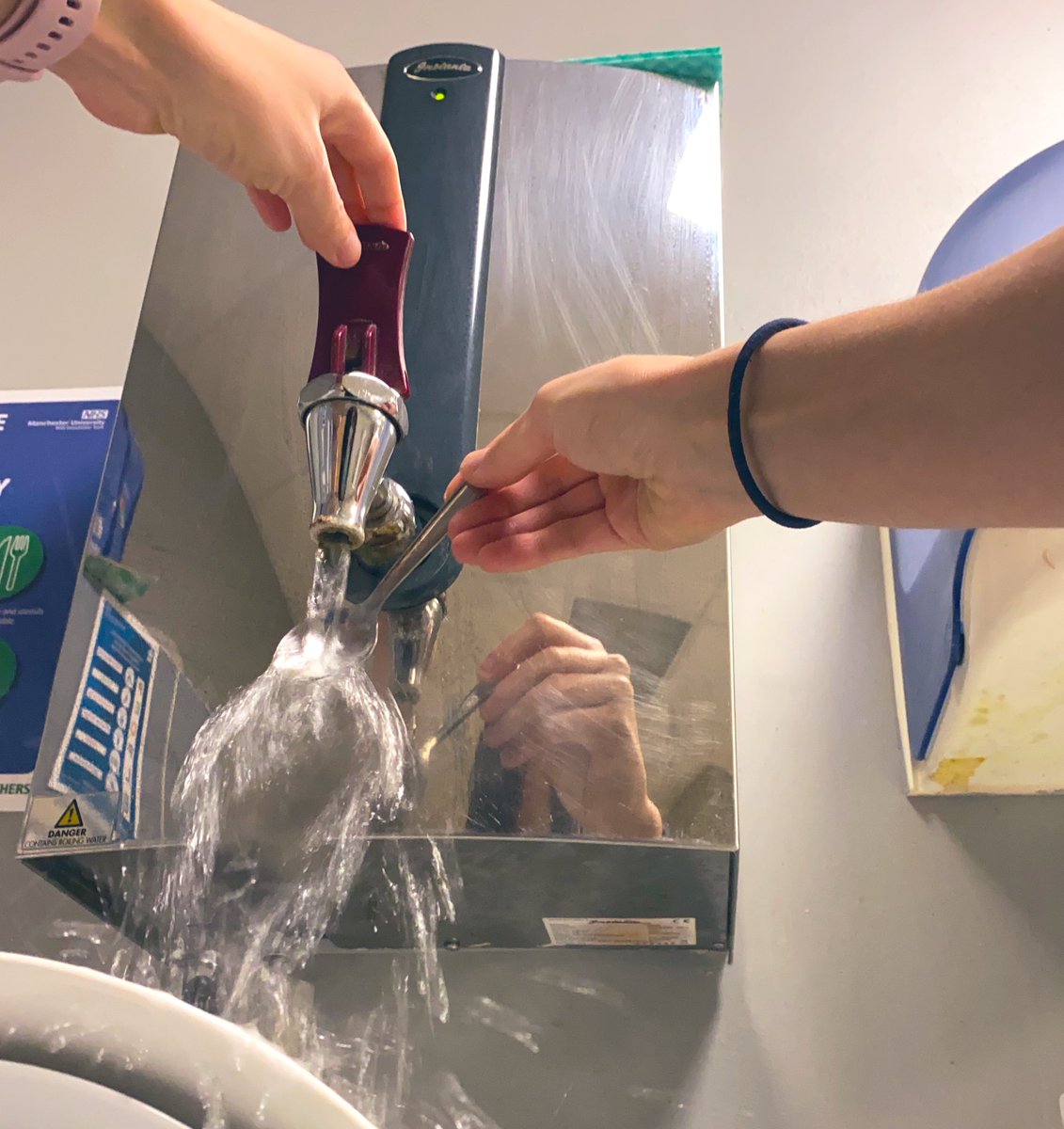 LoziEvans's tweet photo. That well known brew making technique. The “NHS rinse” of the tea spoon. Please tell me I’m not the only one who does this. (Watch remains insitu pre-shift start). https://t.co/2IGACgBsgf