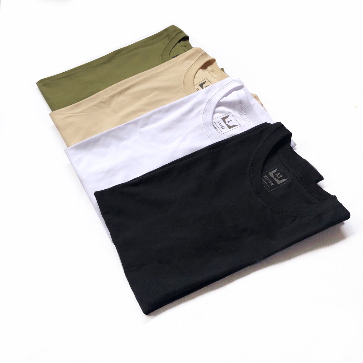 OpletDaily's tweet image. Yang suka pake basic tees, bisa intip-intip rilisan produk gue di linktr.ee/dailyupwear

Ada voucher toko yang bisa kalian claim untuk potongan harga pas belanja, gas!

#basictees #localpride