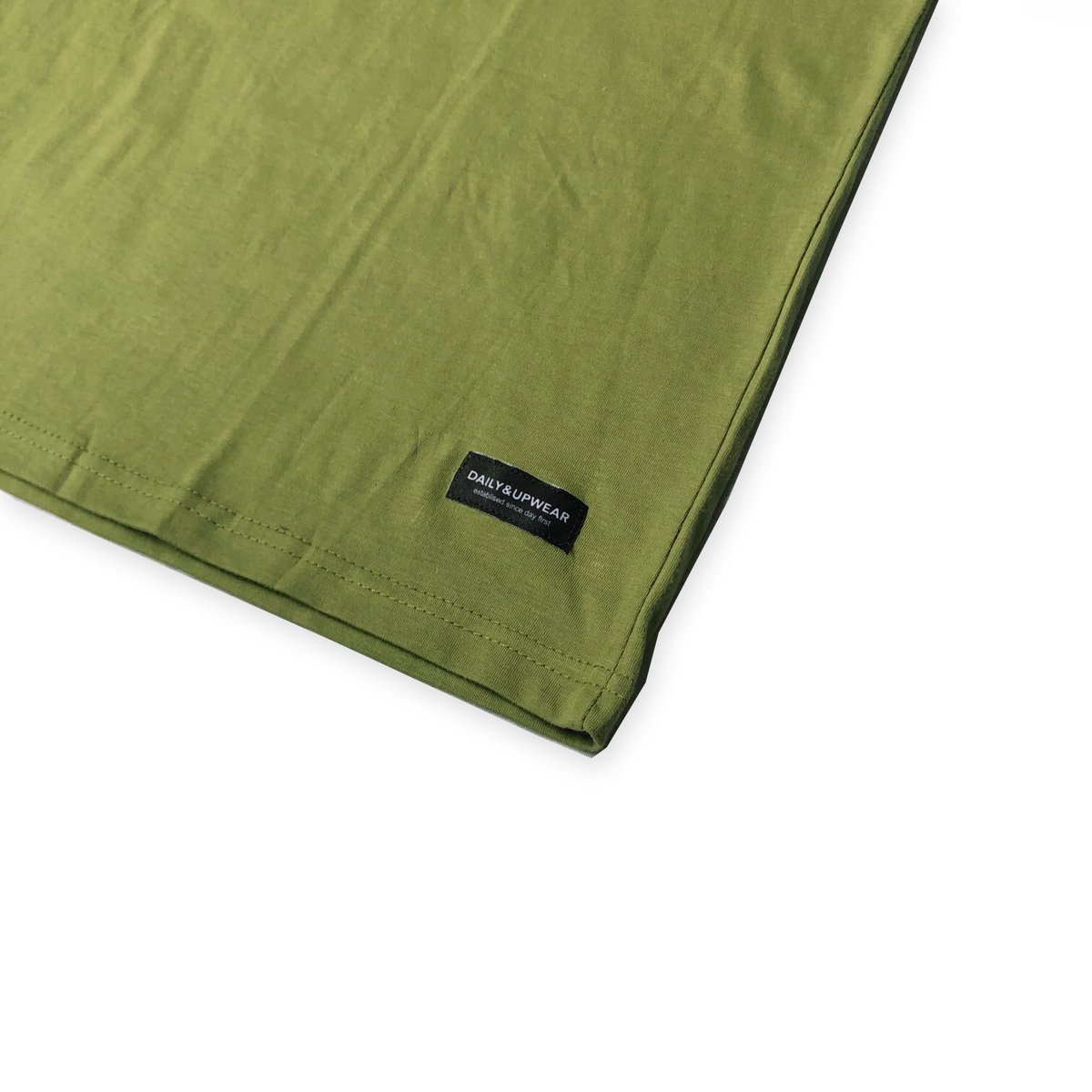 OpletDaily's tweet image. Yang suka pake basic tees, bisa intip-intip rilisan produk gue di linktr.ee/dailyupwear

Ada voucher toko yang bisa kalian claim untuk potongan harga pas belanja, gas!

#basictees #localpride