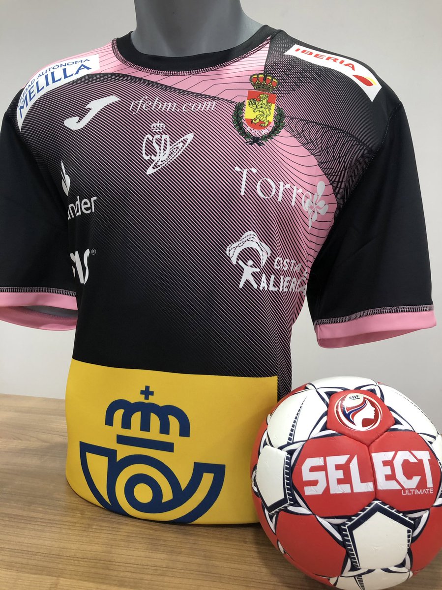 RFEBalonmano's tweet image. 💥 ¡SORTEAZO! Anima a las #Guerreras🇪🇸 con este pack exclusivo

💜👕 CAMISETA ROSA @JomaSport ➕ 🏐 BALÓN OFICIAL @EHFEURO

1️⃣ Sigue a @RFEBalonmano
2️⃣ RT este post
3️⃣ Menciona a 2 amigos... ¡También querrán participar!

⏳ Participa hasta el 20/12

#⃣ #EsPorVosotros #ehfeuro2020