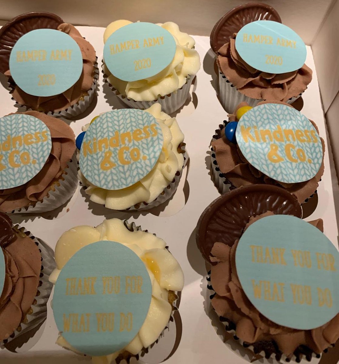 Kindness_Co's tweet photo. We had some delicious Kindness &amp; Co cupcakes delivered by one of our wonderful supporters who wanted to thank us for all the organising and coordinating we're doing ❤️

A true act of goodwill always sparks another #KlausSaidIt https://t.co/B6u0DbdJXP