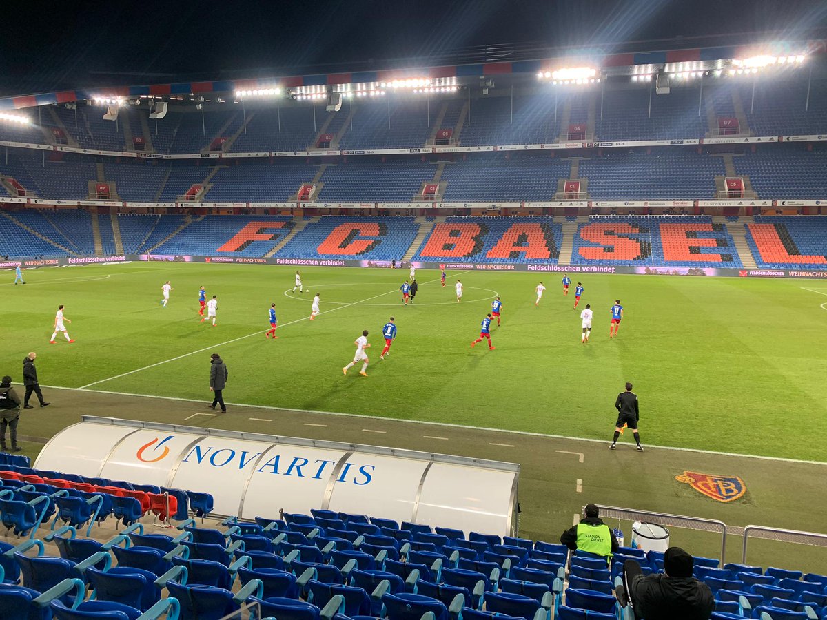 LucarneGrenat's tweet photo. "Une défaite frustrante mais à nouveau encourageante"

Le #ServetteFC s'est incliné 1-0 à Bâle hier soir. Ce #BASSFC très intéressant à suivre vous est résumé par @ZinguinianT, qui a également recueilli les propos de Jérémy Frick et des deux entraîneurs.

https://t.co/lOAPIvreLi https://t.co/04jAuNNAkF