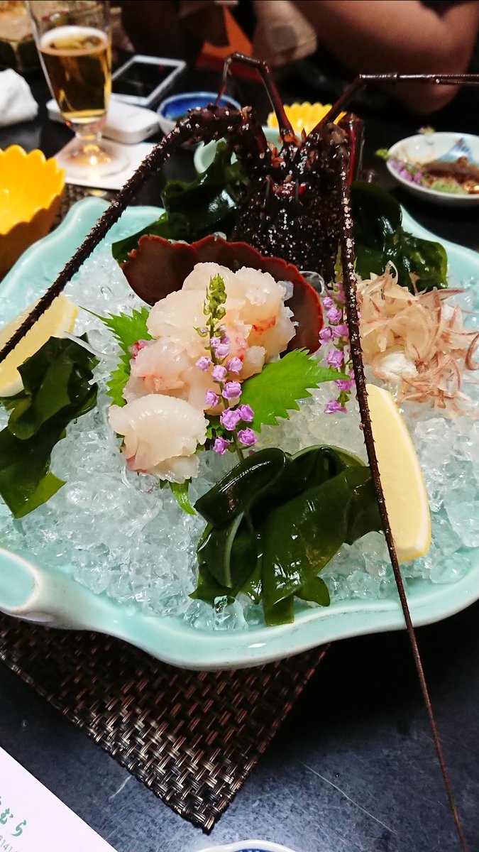 杏仁さんの飲み屋探訪 千葉の勝浦で美味しい料理で飲みたくなったら 割烹 中むら さん オススメは鯵の酢なめろう 鯵の なめろうを 三杯酢でサッパリといただく酒飲みには堪らない逸品です お刺身も新鮮で美味しいですよ 千葉 勝浦 割烹 中 杏仁さんの飲み屋探訪 千葉の勝浦で美味しい料理で飲みたくなったら 割烹 中むら さん オススメは鯵の酢なめろう 鯵の なめろうを 三杯酢でサッパリといただく酒飲みには堪らない逸品です お刺身も新鮮で美味しいですよ 千葉 勝浦 割烹 中