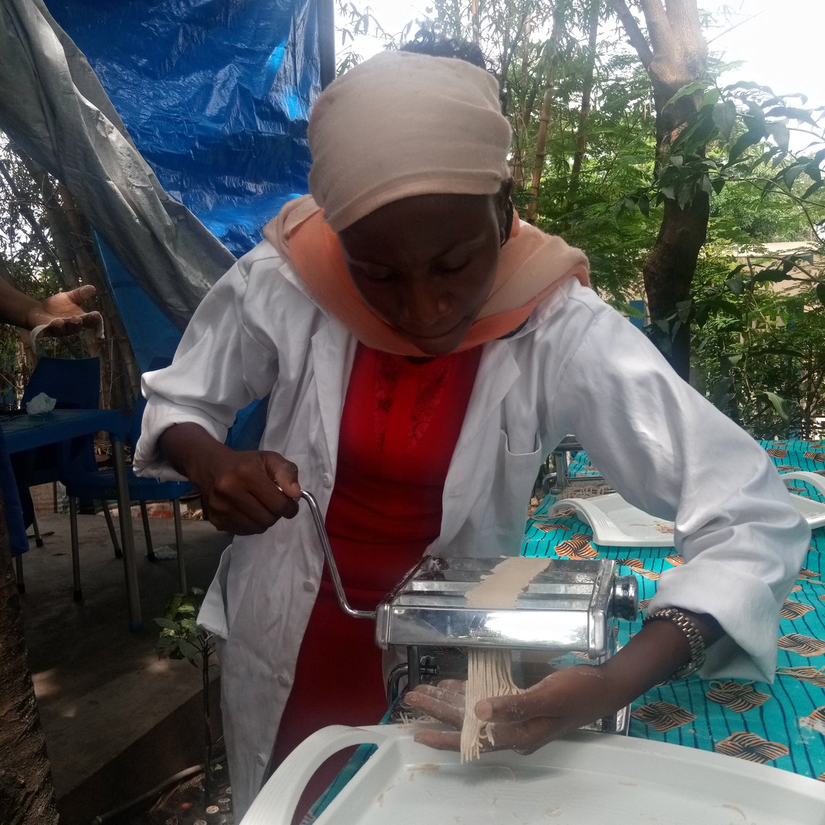 KawayaAtia's tweet photo. *" Beaucoup savent planter les maniocs,mais peu très savent les transformer. Merci @ONUFemmes pour le révélation: #transformation Maniocs en spaghettis,Pizza et pain au lait @Sivi_malukisa @SennenHounton @annytenga @CybelleKamba @LodiAlfred @Luc79810174 @Fabbesana01 https://t.co/vRgfWx36S1