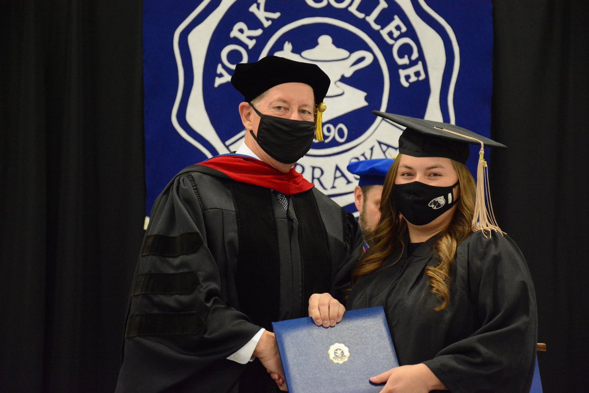 YorkUNebraska's tweet photo. Congratulations to the 2020 graduates! 🎉

We are so thankful to have been able to celebrate you yesterday! 💙

To view the graduation ceremony and photos visit https://t.co/plwFVNw5lg📸

#YorkCollegeNeb #YCGrad2020 https://t.co/jWXIj1NCqI