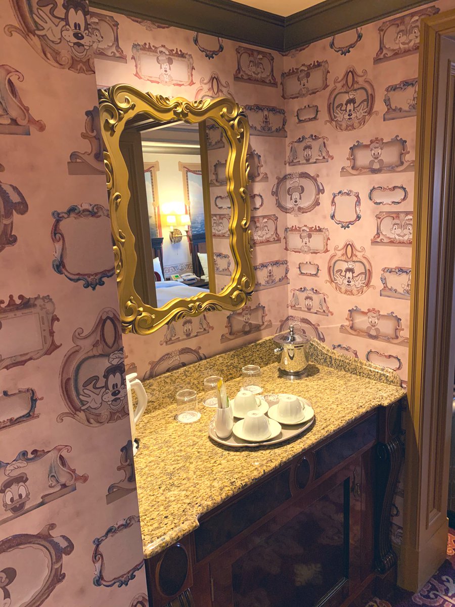 Jack Mouse Deddy A Twitter 今夜はgotoでミラコが拾えたのでお泊りします トスカーナサイドだけど最上階のセンター お部屋は So Cute ミッキーキャプテンのお部屋にお世話なります ミキミニ ミキフレ達と天体三昧でおやすみなさい ホテル