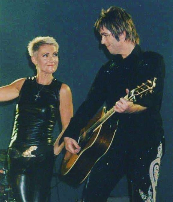 TheRealRoxette's tweet photo. Room Service Tour 2001. /P. https://t.co/XaAxgS5JzJ