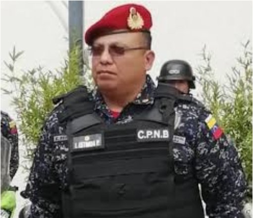 TAMARA_SUJU's tweet photo. Para facilitarle el trabajo al inútil de Tarek William Saab, le dejo la cadena de mando del grupo Criminal q deben estar echándose cuchillo entre ellos para distribuir las culpas y el silencio complice. Dir González López, Jefe Inv Carlos Calderón y Dir PNB Elio Estrada Paredes https://t.co/8LY3fDcTGf