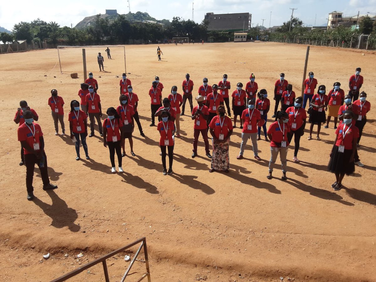 MoureenMueni11's tweet photo. @YEDNetworkKe @jaqjerry @Amref_Kenya @EUinKenya @EuMordue @daktari1 @NdiranguWanjuki @DrMercyHealth @susan_mochache @KusuNdinda @martinmuchangi @MOHA_made_ @AnalyticaKE @OlajideDemola Team Yedn at mwingi town ready to create awareness about Covid-19
#Angamizacoronakitui
#EUcovid19responseke https://t.co/Vqf2rF2vGo
