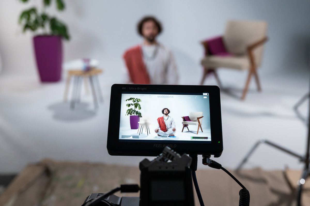mediaCstudio's tweet photo. And the camera keeps rolling 🎥 https://t.co/1eJVdlW4Vx