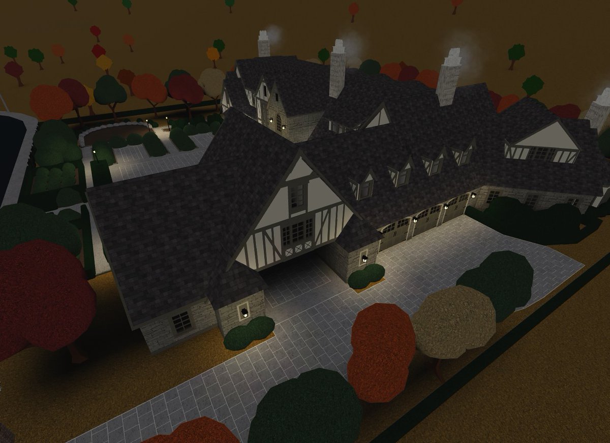 ubsammy4's tweet photo. hi so i started this build like 2 months ago but i gave up on it because im lazy. it is worth 1,156,672 so far, it is one of the largest houses im built. hope u like it! @BloxburgNews @BloxburgBuilds @BloxburgA https://t.co/bHue5JBHEi