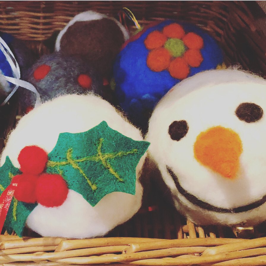 So far we have raised £1436 for <a href="/Hospiscare/">Hospiscare</a> with our #Christmaspopupshop, <a href="/grocer_on_green/">🍓🥦TheGrocerOnTheGreen🥕🍏</a> Magdalen Rd, Exeter. Open next on Sat 12/12 and 19/12, 10-4.