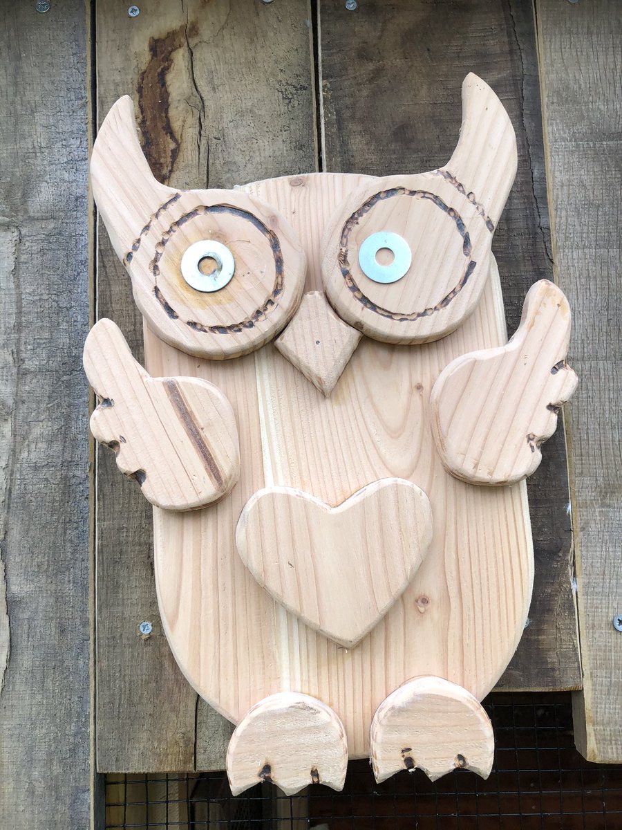 stationdeurne's tweet photo. Ook komende week weer eigen #creaties te koop op de @moestuin. Woensdag t/m vrijdag van 9:00 t/m 15:00 uur en op afspraak. (0651253599) Dit gebeurd ook allemaal @stationdeurne @VVVDeurne @PALETvanDePeel @dasmooideurne @GemDeurne https://t.co/MFpnvc5aSK