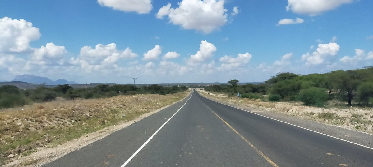 Happy_kulayo's tweet photo. Beutiful Kenya. From Isiolo -Marsabit to Shaba game reserves https://t.co/uJHRPdgvQD