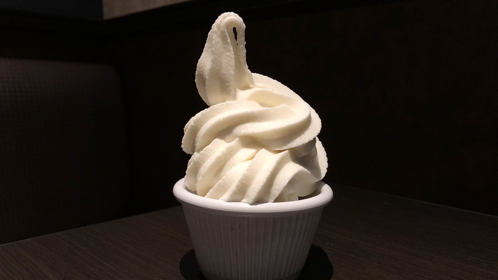 プロソフトクリーマー森川 今年はhey Say Jumpのliveがないので ソフトクリーム食べ放題しながらjump満喫 推しは山田涼介様です Heysayjump ソフトクリーム T Co Wrcngzvm6h Twitter