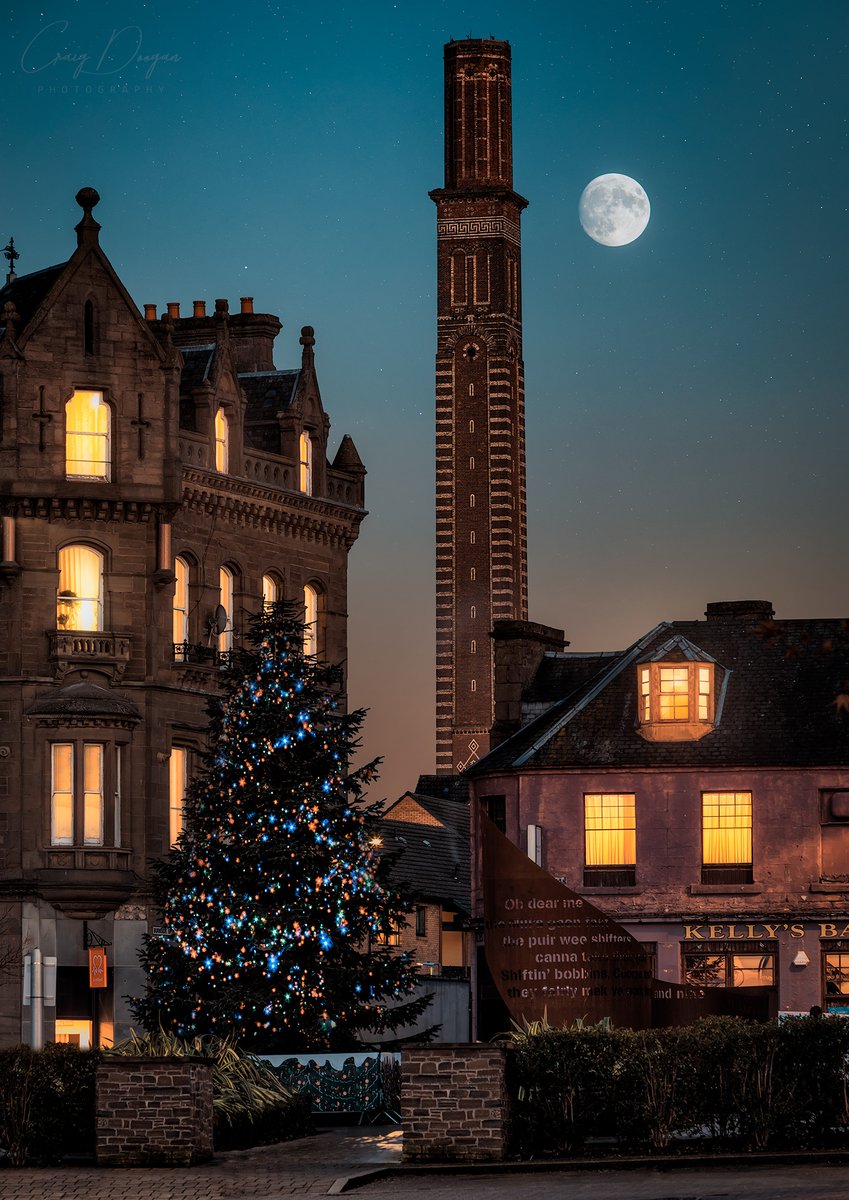 Lochee Moonrise