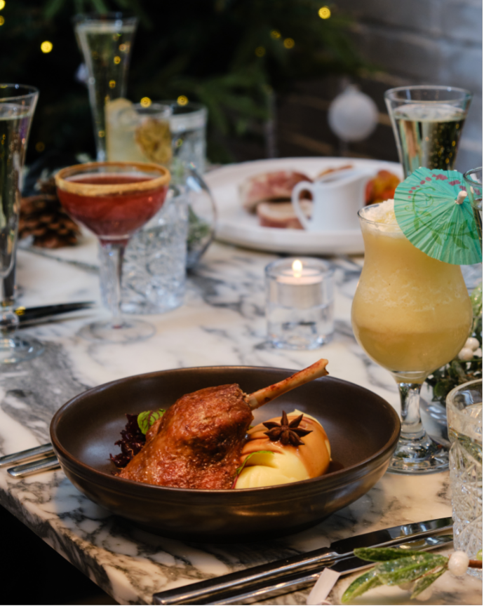 We absolutely love our Confit Duck Leg with cinnamon-spiced red cabbage, creamed potatoes &amp; star anise jus from our Eat, Drink &amp; Be Merry menu 😍 

Pop in for your festive fix Wednesday - Sunday, 10am - 6pm. 

Book now 👉 bit.ly/3ofkF2z