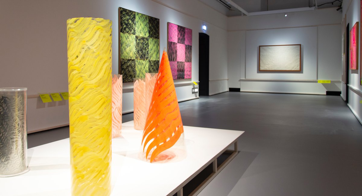 Con questo scatto dalle sale della #mostra "Carla Accardi. Contesti"  anche noi vogliamo celebrare i 10 anni del Museo del Novecento di #Milano!

📲 #BuonCompleanno900
📲 #AccardiMilano
📲 #Museodel900

📷 Roberto Pini per #Electa