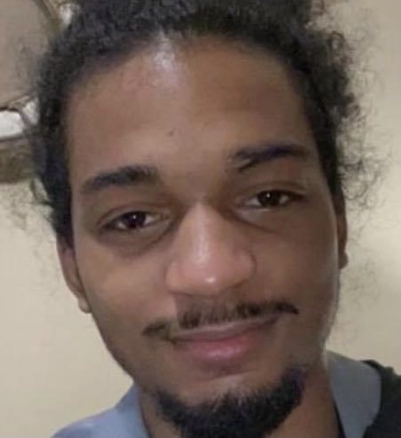 ucmayorvince's tweet image. Casey Goodson Jr., a 23yo Black man from Ohio. On Friday, a Franklin County Sheriff’s deputy mistook Casey for a fugitive and fatally shot him 3 times in the BACK. He was walking into his home for lunch after a dental appointment.  With a sandwich — NOT a gun. #JusticeForCasey