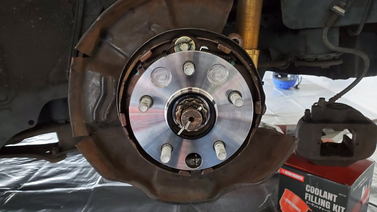 Jz Man 今週末はマークiiのハブベアリング交換しました 古いベアリングはだいぶガタが出ていてすごい音がしてました 交換後は異音もなく気持ち良く回ってくれます Jzx Jzx110 ハブベアリング交換 ガレージ 自分でやれば工賃0 T Co Jz Man 今週末はマークiiのハブベアリング交換しました 古いベアリングはだいぶガタが出ていてすごい音がしてました 交換後は異音もなく気持ち良く回ってくれます Jzx Jzx110 ハブベアリング交換 ガレージ 自分でやれば工賃0 T Co