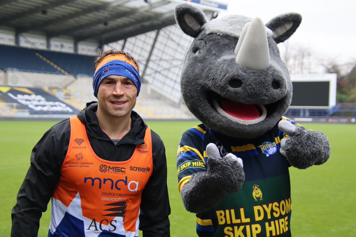 leedsrhinos's tweet image. Marathon 6️⃣ done ✅ 6 down 1 to go, incredible achievement, 3 hours 48 minutes ➡️ Support here justgiving.com/crowdfunding/s…