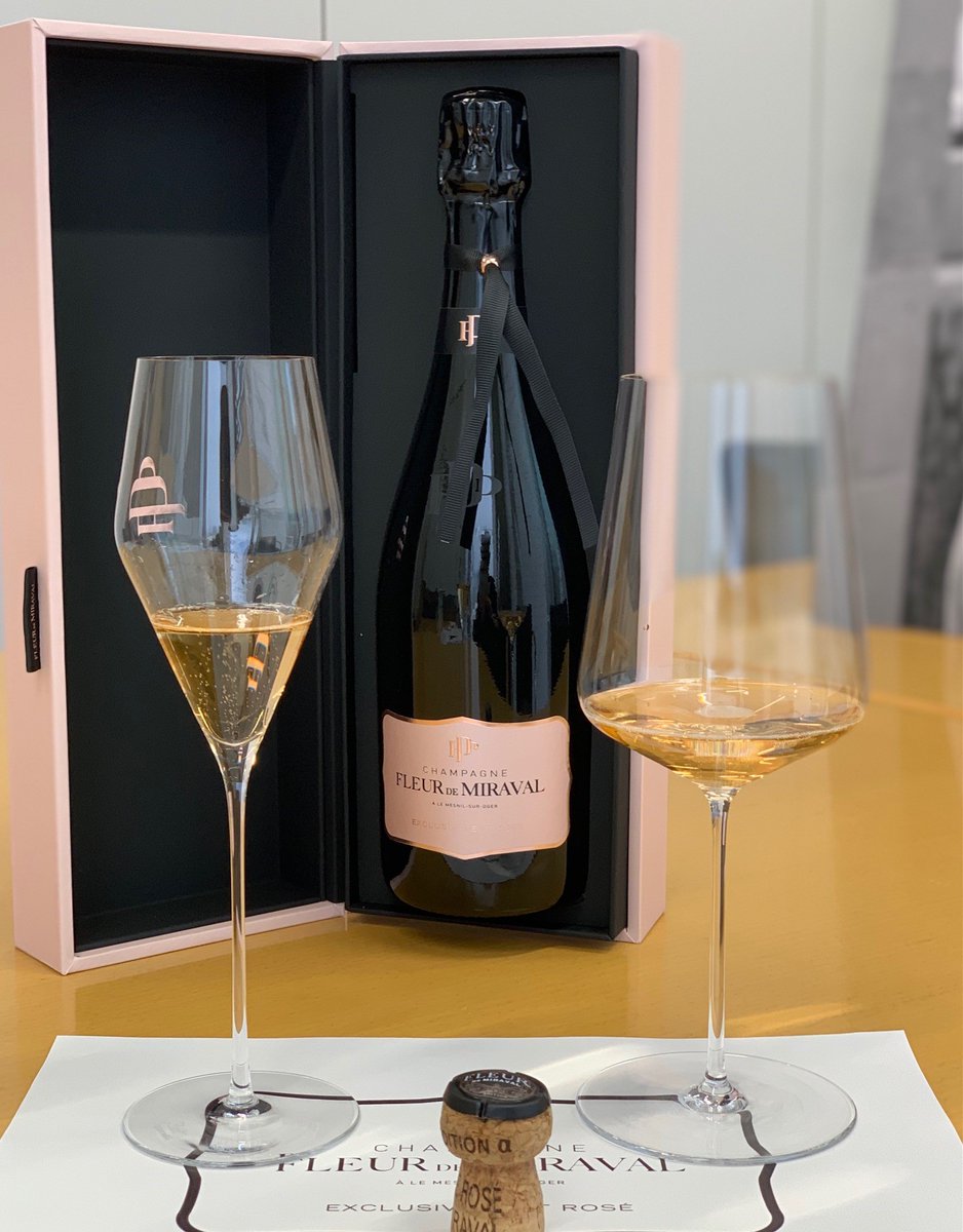 ブラピ×ペラン×ペテルスの力作🥂
輸入元ジェロボーム本社でブラピの『フルール・ド・ミラヴァル・ロゼ』をテイスティング!!
non-solo-vino.blog.ss-blog.jp/2020-12-06
#Champagne #FLEURDEMIRAVALROSE #MiravalJapan #JeroboamJapan