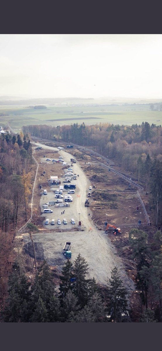 So etwas nennen <a href="/CDU/">CDU Deutschlands</a> und <a href="/akk/">A. Kramp-Karrenbauer</a>: 
Die Bewahrung der Schöpfung. 

#DanniBleibt