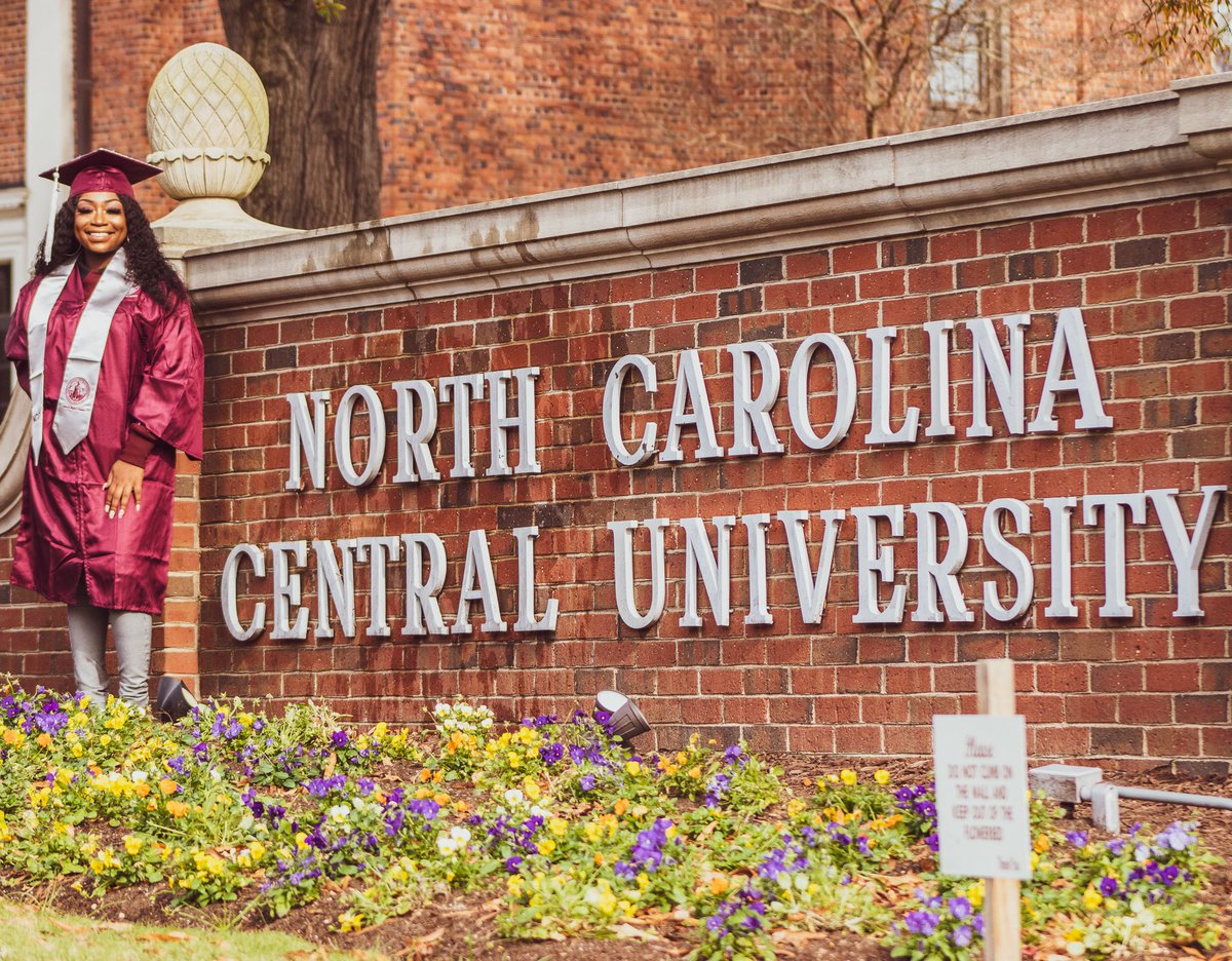 ACoreyBphoto's tweet photo. Let’s Work📸 #NCCU20 #NCAT20 #UNCG20 #ECU20 #WSSU20 #ECSU20 #UNCC20 #JCSU20 #FSU20 https://t.co/Ms1lgUe8b2