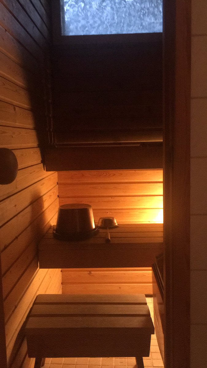 Sauna!!! If I couldn’t imagine my mornings or lunchtimes without Yle Radio 1, then my Friday night is just not the sane without sauna. Yes, the air is 80°. Yes, you get naked (sometimes with strangers). It’s divine. Cleansing and relaxing. Here’s mine in my bathroom: 5/n