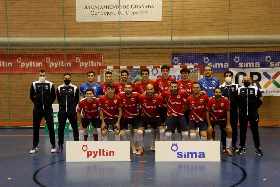 Juanmii17's tweet photo. ¡A muerte con este EQUIPO!💪🏼 @GranadaFS https://t.co/SfYSC342hG
