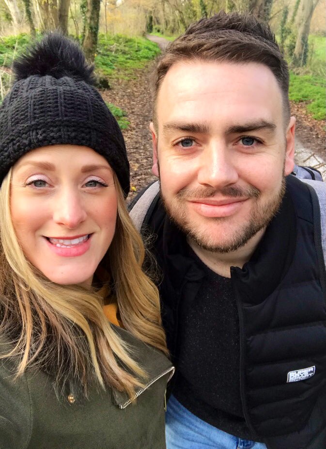 MrsF202's tweet image. Muddy walks that start with a bacon butty &amp;amp; fuel ☕️ and end with mulled hot cider are my kind of #Sundaystrolls. Little man is becoming a regular and got to meet our friends at distance @Unit1H