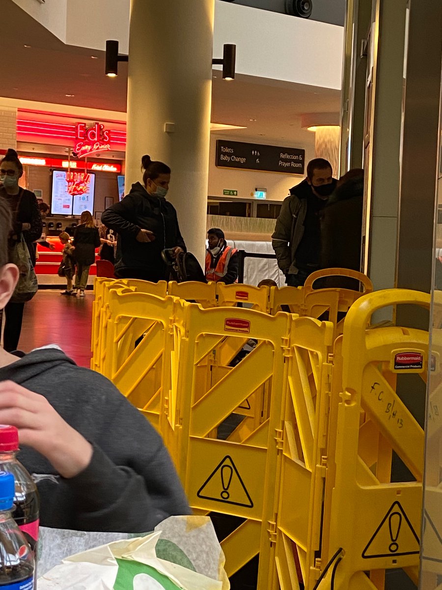 4Victoriawright's tweet image. No a good look for intu lakeside security suppose to be minding the lift and he sitting down drinking