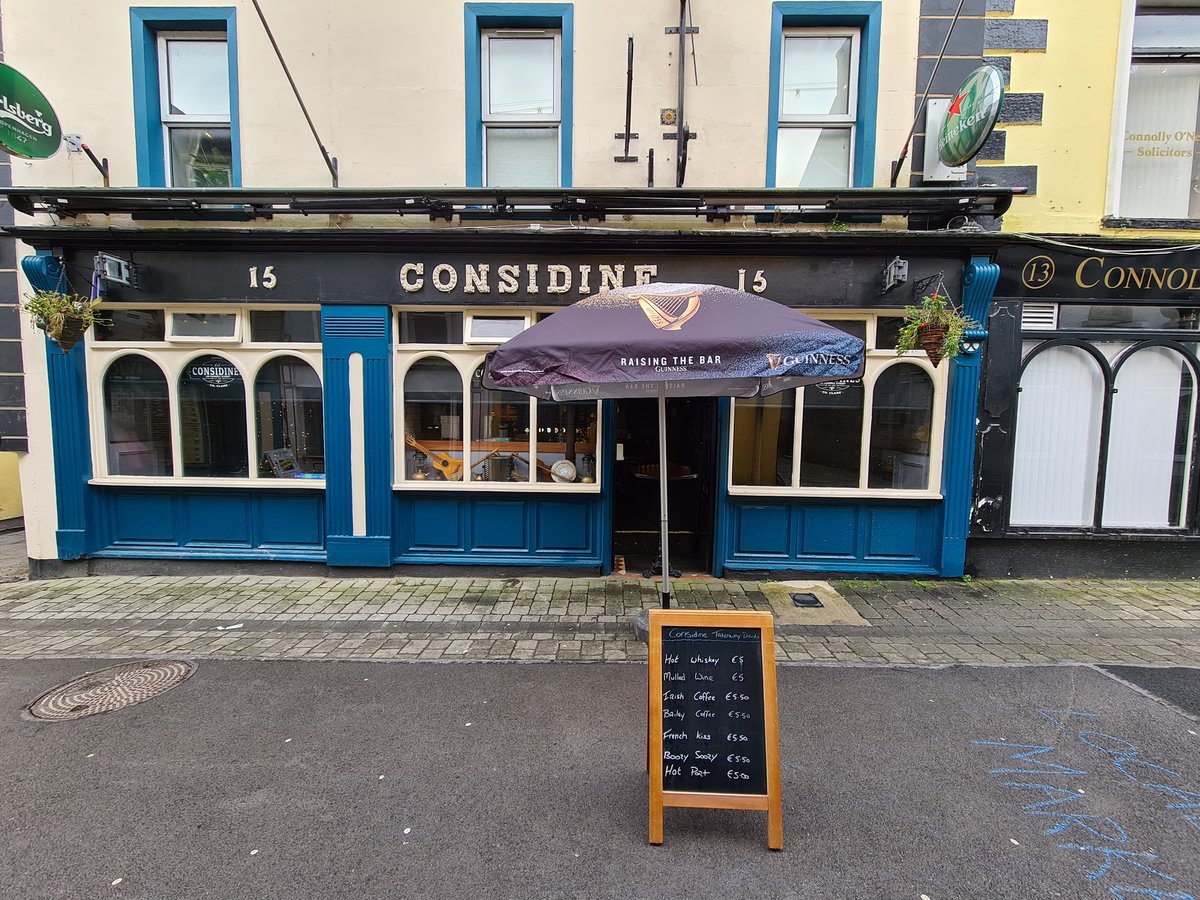 ConsidinesEnnis's tweet photo. Here we go again! Warm your ❤ with a #frenchkiss or do it like a Mountie with a #maplesoother #EVERYBODYlovesENNIS @visitennis1 @ClareFoodDrink @ClareEcho https://t.co/inj2C5UWLT