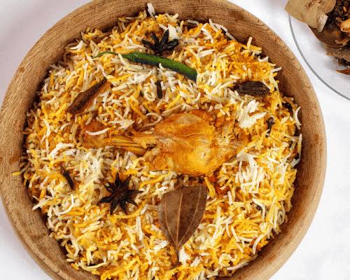 Did Mughals bring Biryani and it was foreign for native India?Read on! #MythBuster  #SundaySpecial  #Thread. #KingNala  #PakaDarpana  #पाकदर्पण. #Biryani  #बिरयानी