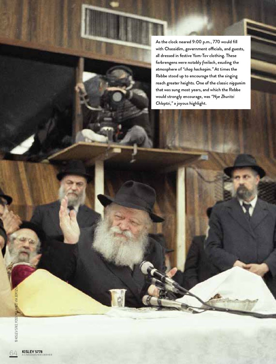 Tzadik_in_Peltz's tweet photo. Photos of Yud Tes Kislev with the Rebbe from #Derher https://t.co/OV7lyhOiV2