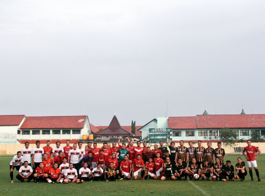 Suwun dulur2 <a href="/UtdIndonesiaMJK/">United Mojochester</a> <a href="/UtdIndonesiaSDO/">UI Sidoarjo #UISDA</a> sampe jumpa lagi... #Seduluransaklawase #United