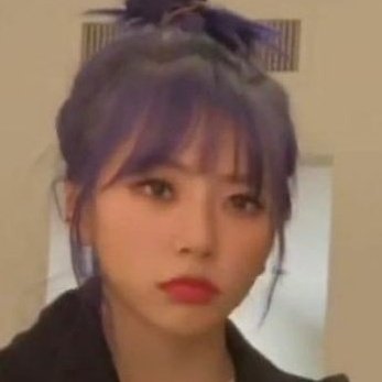 Kim Minji a bunny: thread