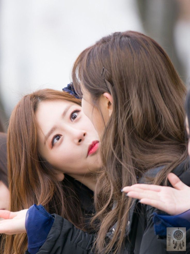 Kim Minji a bunny: thread