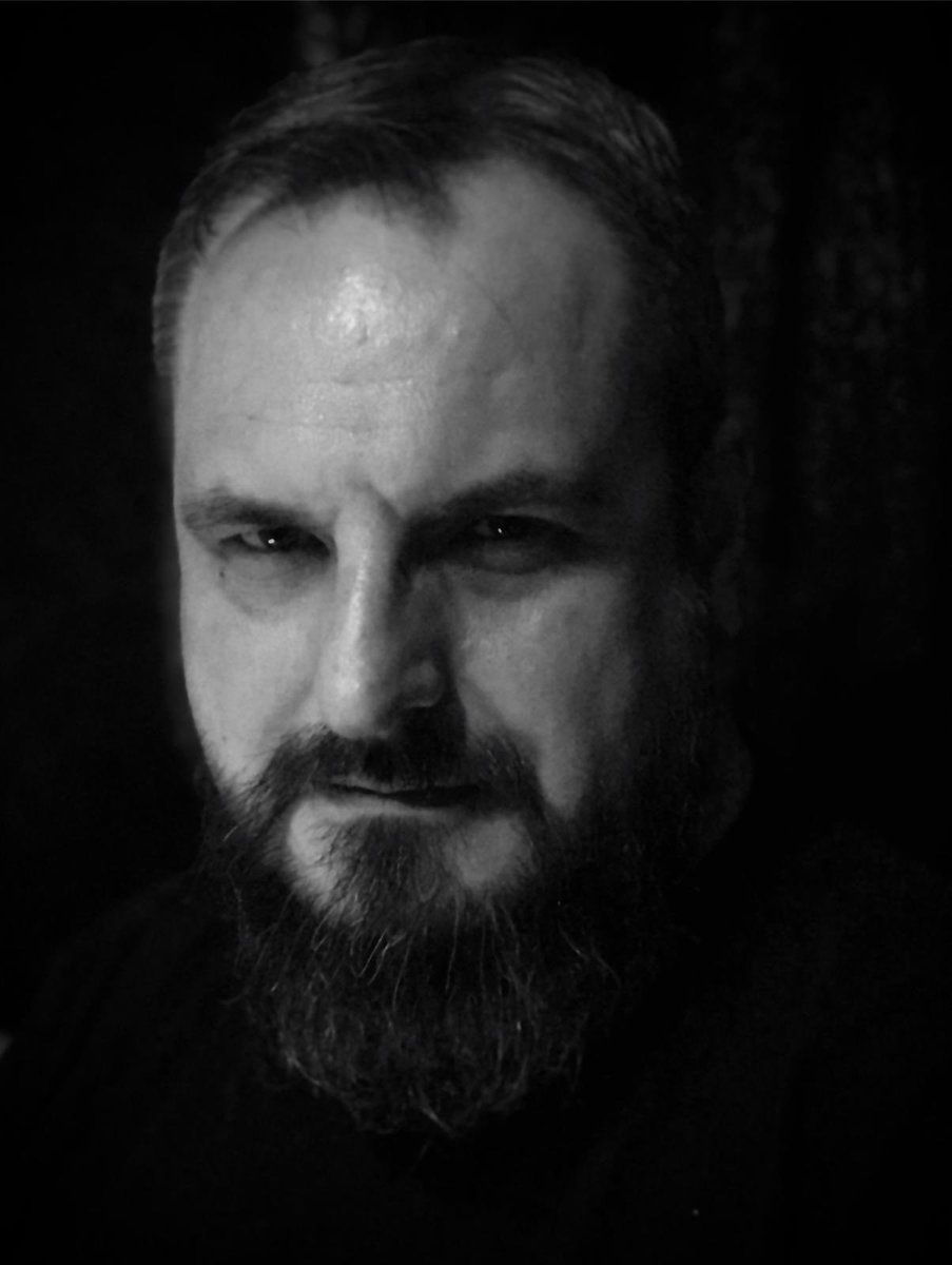 Changed username to match insta.