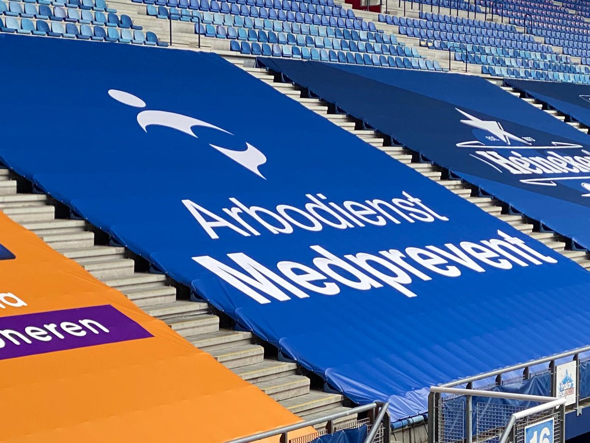 Vandaag zijn wij zichtbaar met dit tribunedoek bij <a href="/scHeerenveen/">sc Heerenveen</a>. Als sponsor en samenwerkingspartner op het gebied van #veiligheid en #gezondheid zijn wij trotse supporter van deze mooie club. 16.45 uur live op Fox Sports 1: SC Heerenveen - PSV.