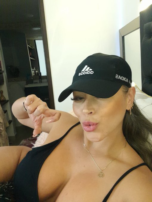 More pictures from a recent shoot! #webcamfun #streamate https://t.co/SOJe5flH1I<a href="/tag/webcamfun"class="tags">#webcamfun</a><a href="/tag/streamate"class="tags"><span>#streamate</span></a>